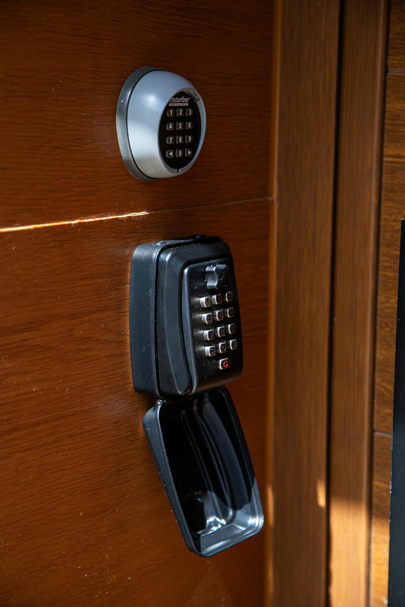 Apartamentos Gemina Мерида Екстериор снимка